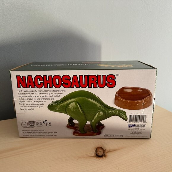 NACHOsaurus Dinosaur Snack + Dip Bowl Set | New in Box - Picture 3 of 7